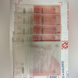 MEDICUBE COLLAGEN LIFTING MASK (5 Pack)